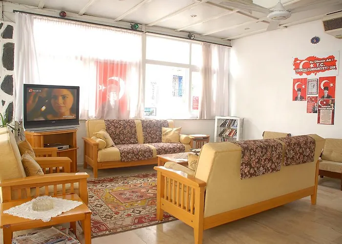 公寓式酒店 Pay *